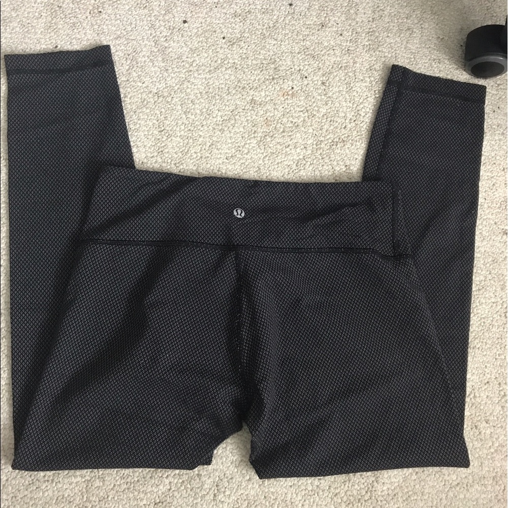 Lulu crops