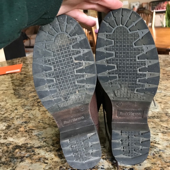 Boots - Picture 5 of 7