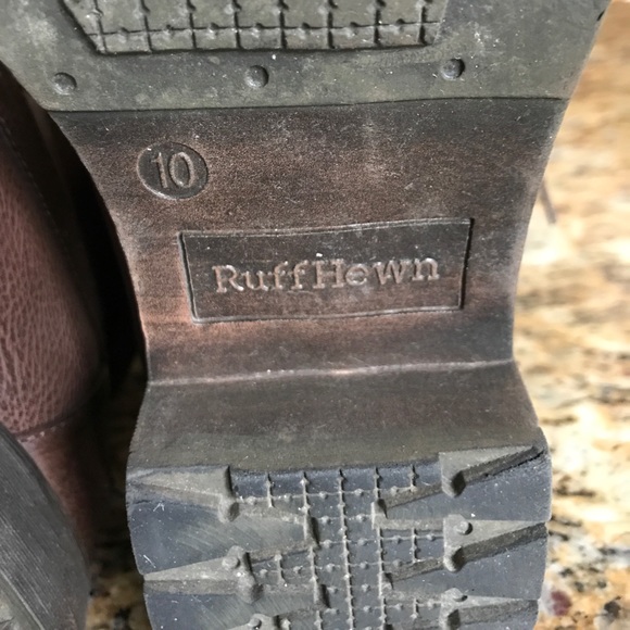 Boots - Picture 6 of 7