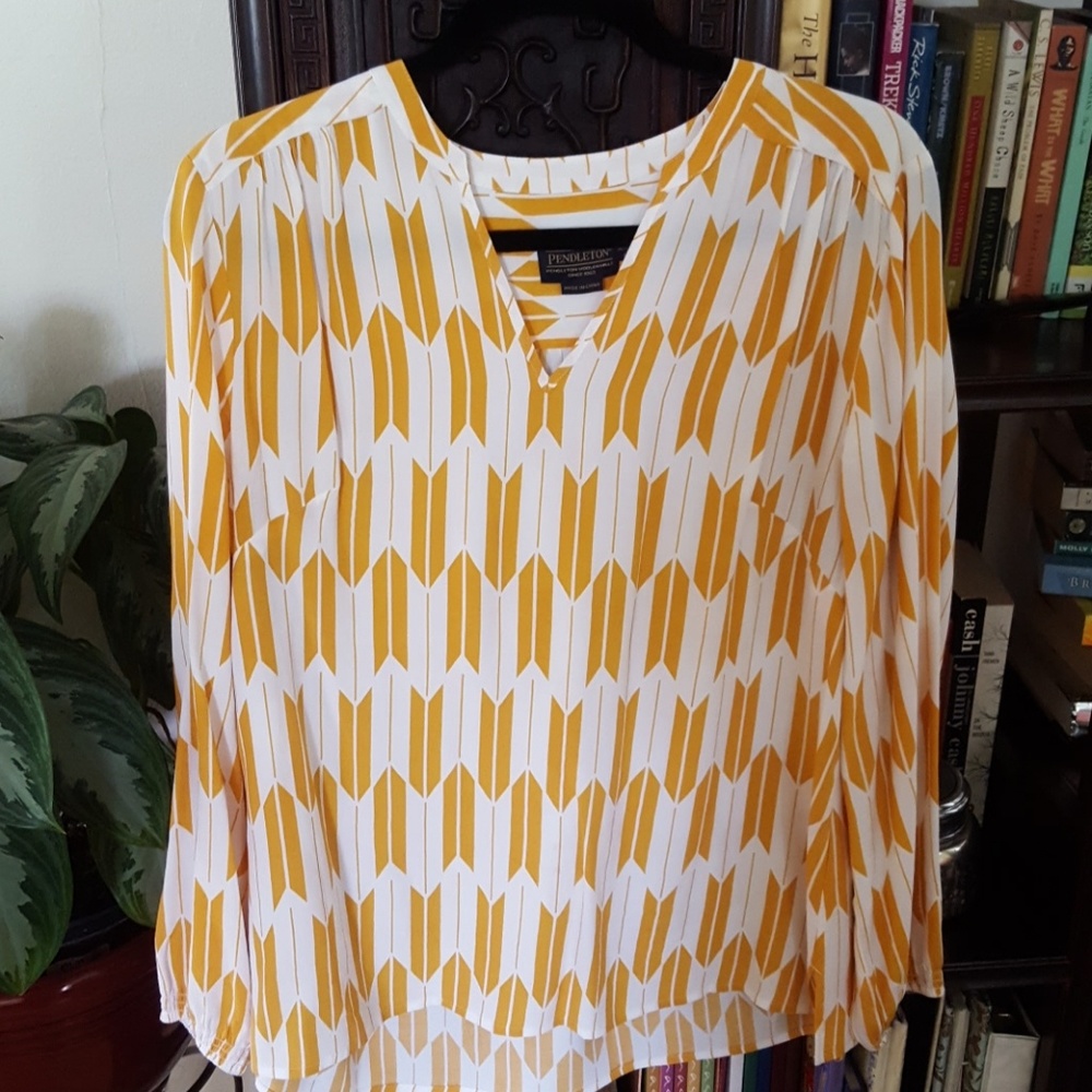 Pendleton cream and mustard arrow blouse.