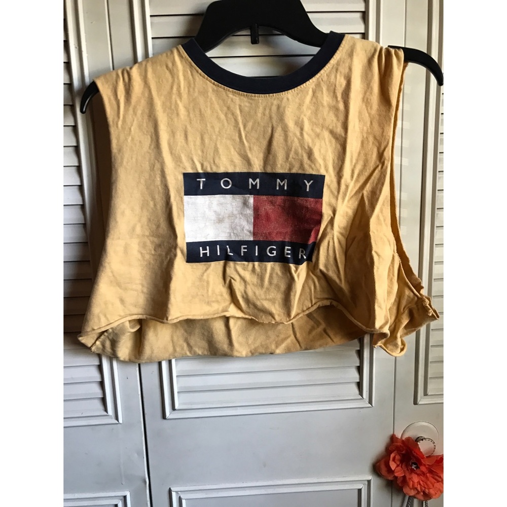 Tommy Hilfiger crop