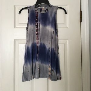 Tie dye flowy top