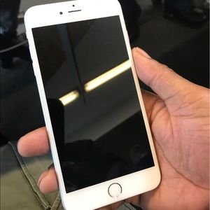 Locked iPhone 6 Plus