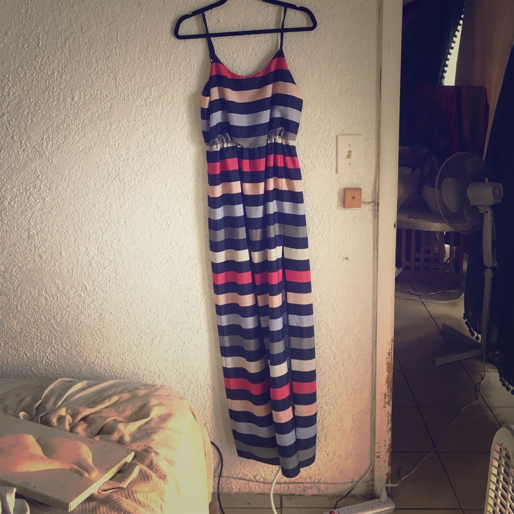 Striped BCBG formal dress XS maxi - Picture 2 of 4
