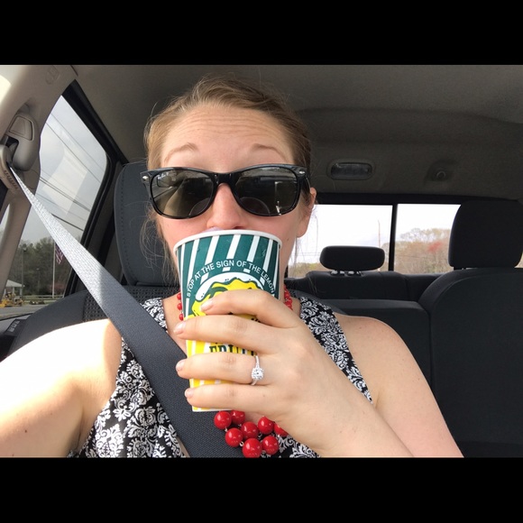 Meet your Posher, Mykahla - Picture 1 of 1