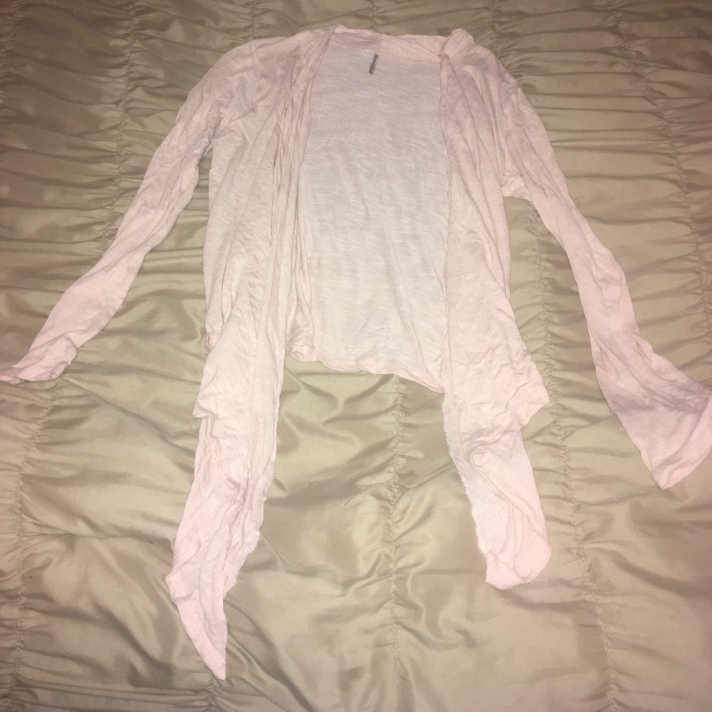 Baby pink cardigan 🎀