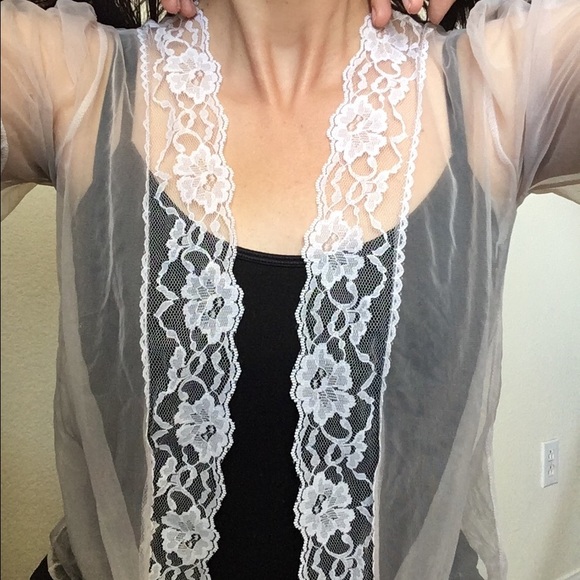 FREDERICKS OF HOLLYWOOD vintage Inspired Coverup. - Picture 2 of 4