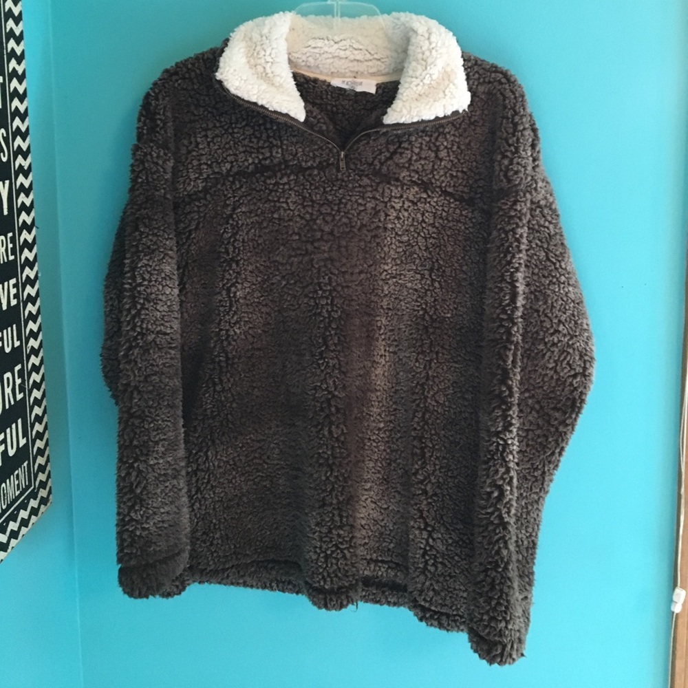 Fluffy pullover