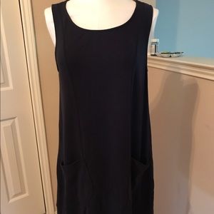 Sleeveless H&M Aline knit dress with pockets