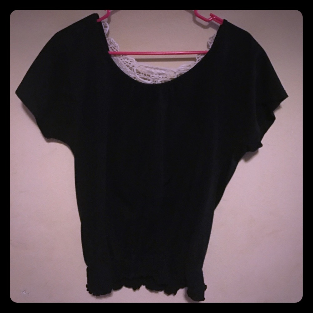 Black Maurice's Top 🖤