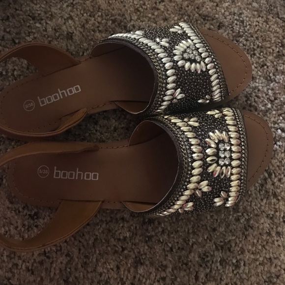 BOOHOO BOHEMIAN SANDALS - Picture 1 of 4