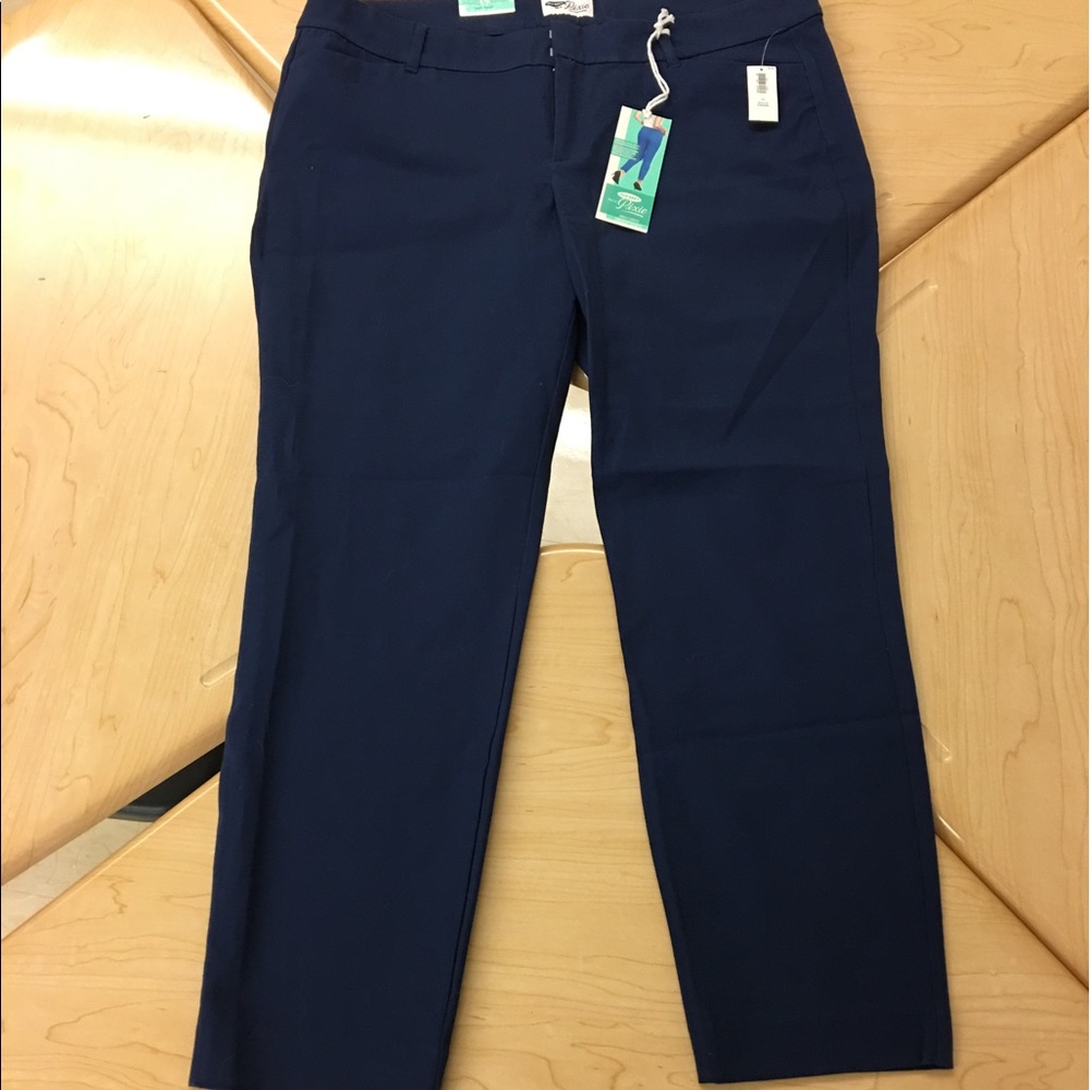NWT! Old Navy pixie pants size 14