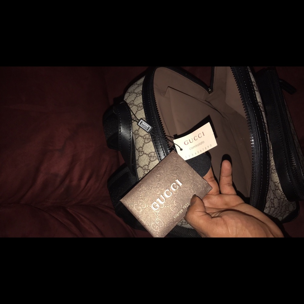 100% authentic Gucci back pack - Picture 3 of 4