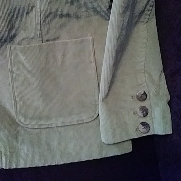 Jacket - Picture 3 of 4