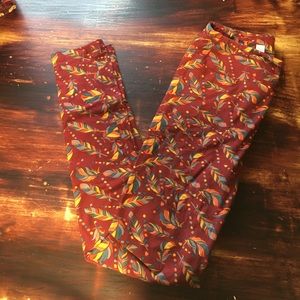 Feather LuLaRoe OS leggings