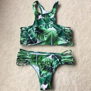 NEW Green/White Leaf High Neck Bikini Set