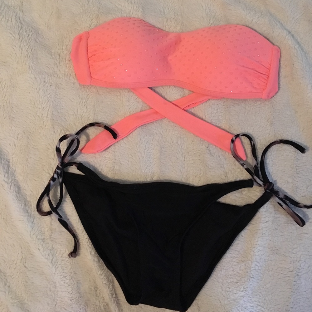 Bathing suit