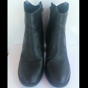 H&M Divided Black Boots