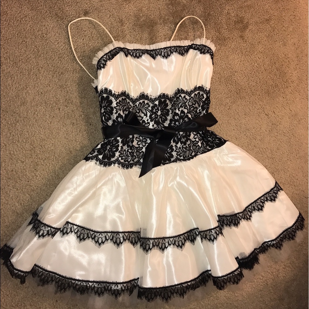 Jessica McClintock Lace Dress & Jacket
