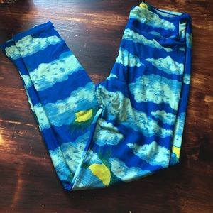 Sky LuLaRoe OS leggings