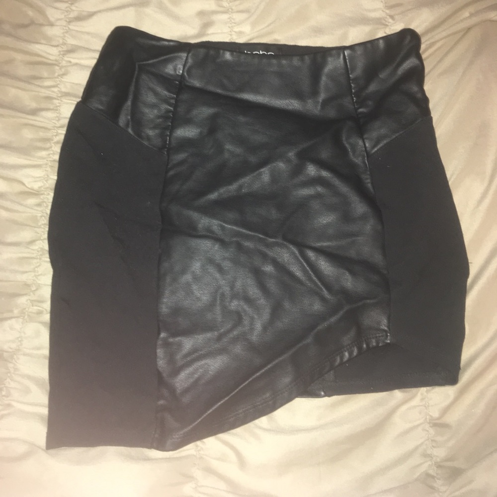 Bebe mini leather skirt 🎱