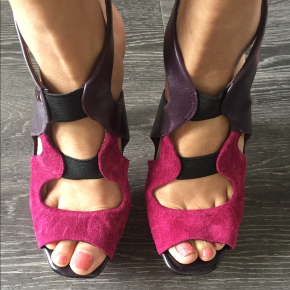 Jessica Simpson pink/purple/orange sling back heel - Picture 2 of 8