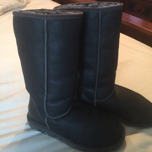 Sale.  Gray uggs