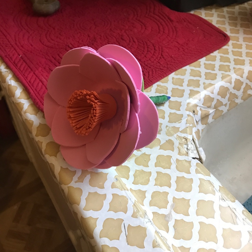 Flowers pen