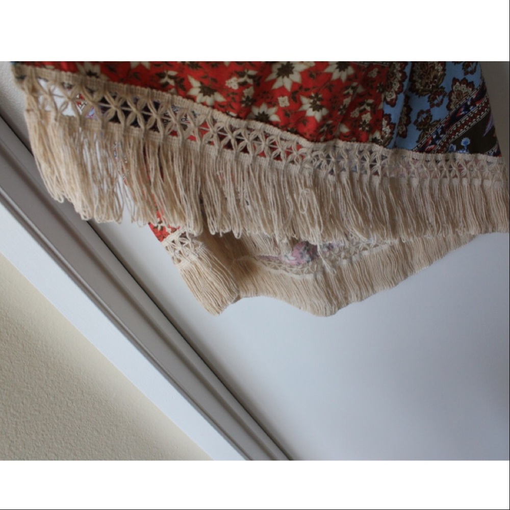 Shawl - Picture 2 of 3