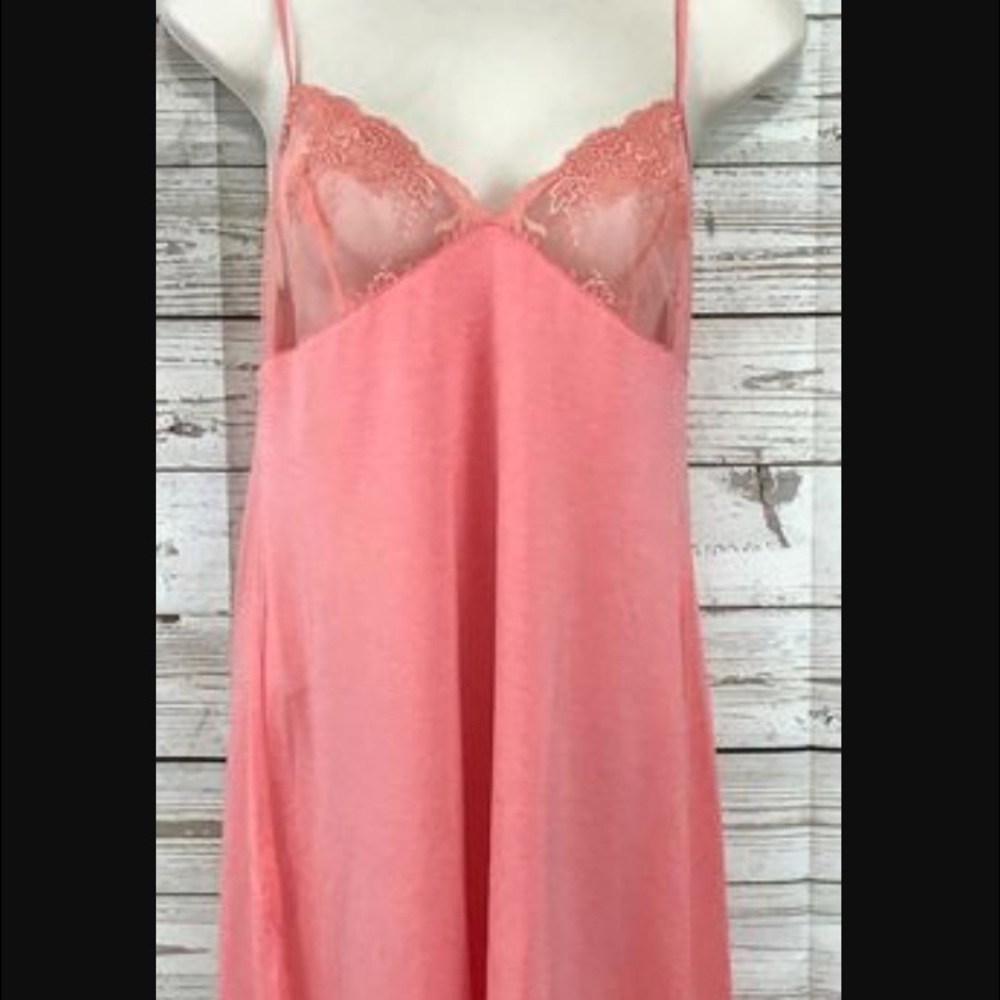 La perla lace babydoll ,sleepwear