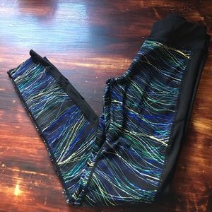 PopFit athletic leggings