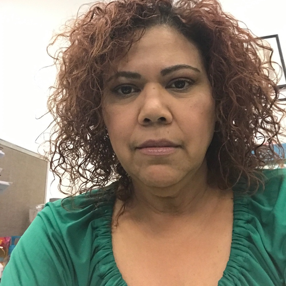 Meet your Posher, Awilda