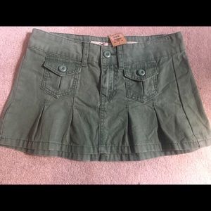 Hollister size 0 mini skirt! New with tags!