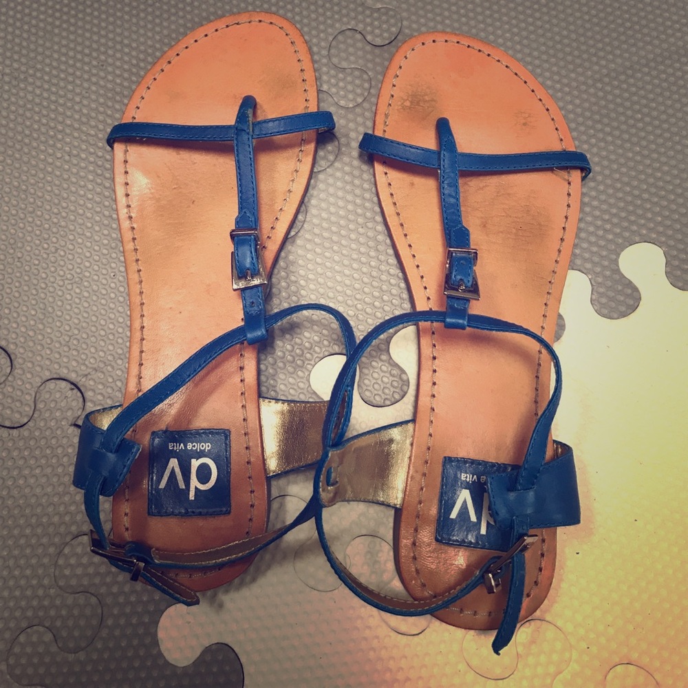Dolce vita sandals