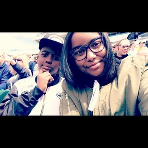 Meet your Posher, Chaderra