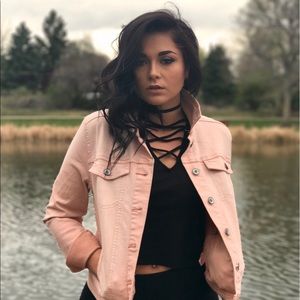 Meet your Posher, Cat