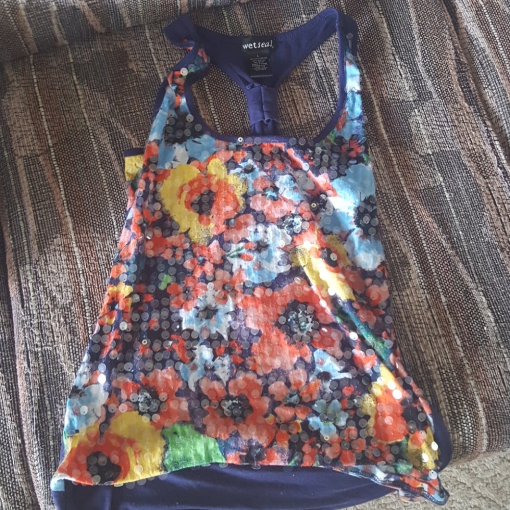 Wet seal tanktop