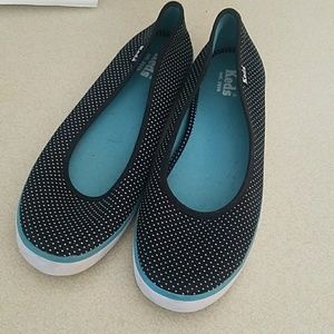 Keds slip on shoes