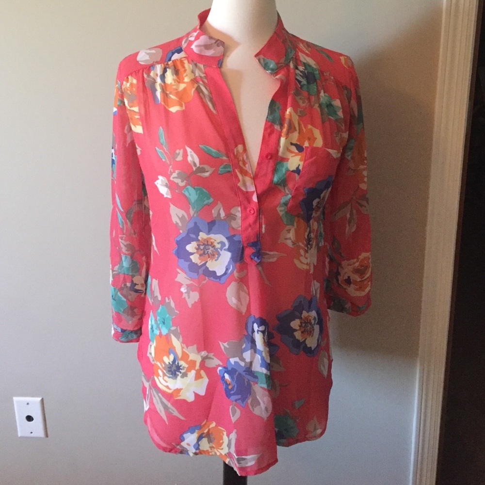 DEPRI coral, longer fitting blouse