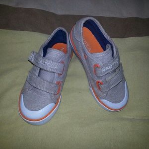 Nautica Toddler Canvas Low Cut Sneakers Size 10T