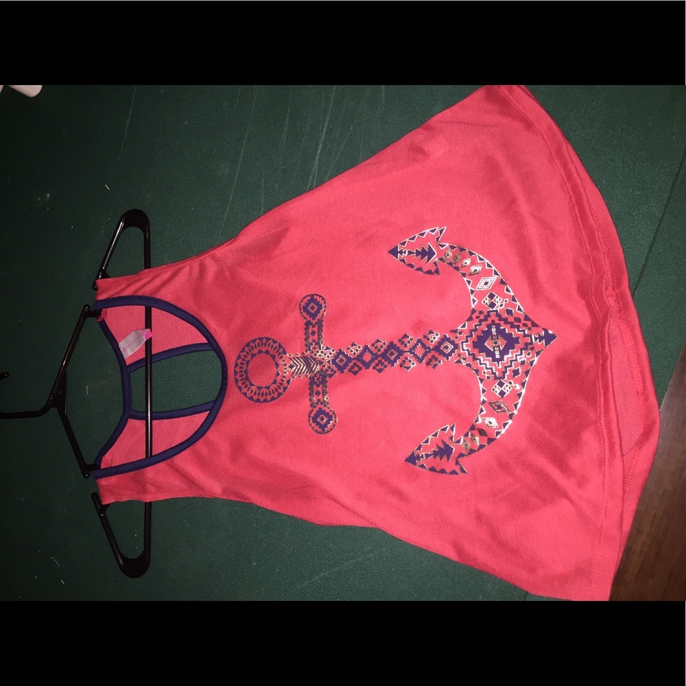 Red/navy anchor tank