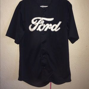 Ford Button Down