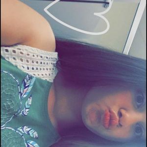 Meet your Posher, Alyssa