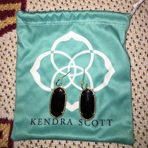 Kendra Scott Elle Gold Earrings in Black