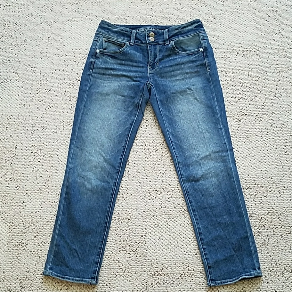 American Eagle Artist Crop jeans size 2R