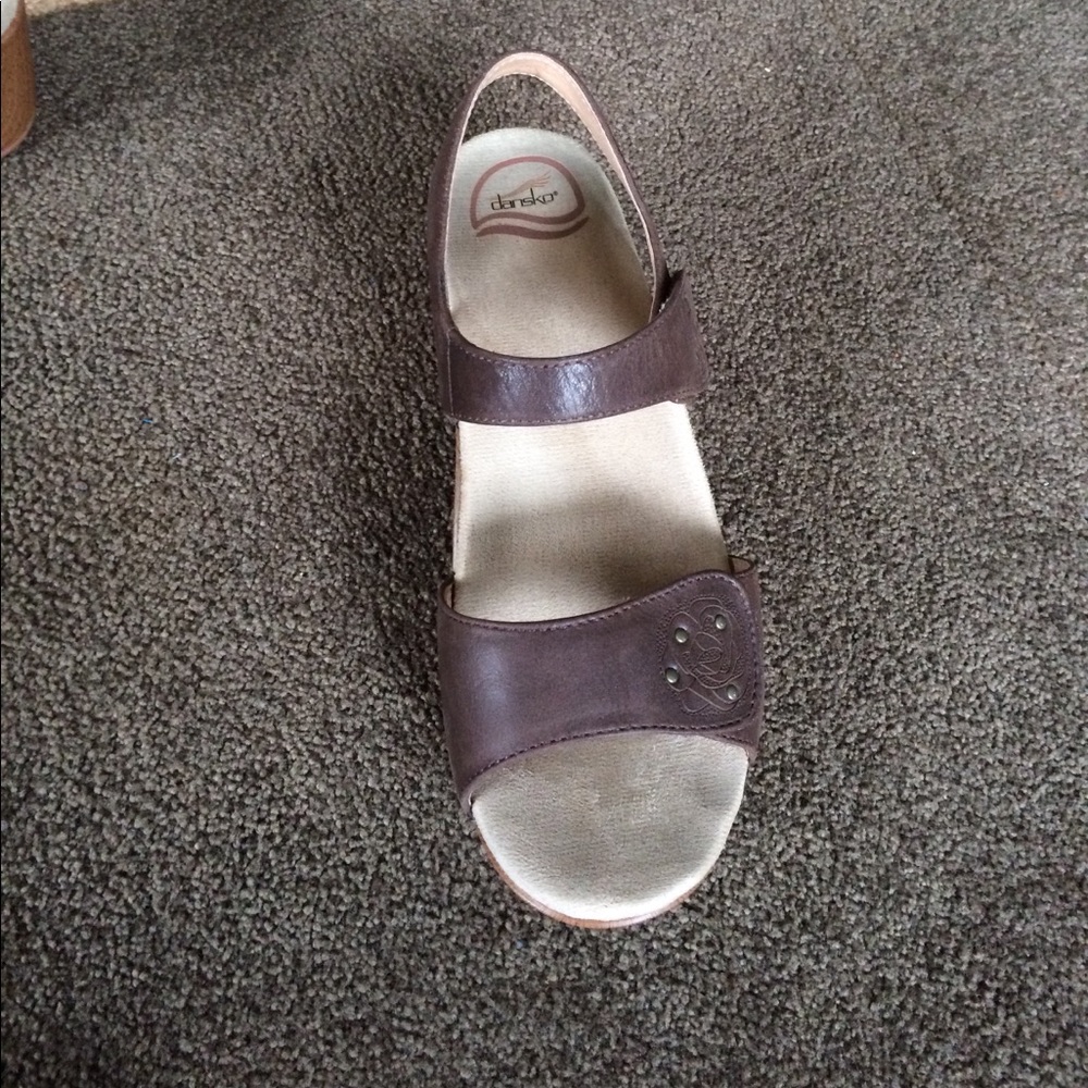 Dansko brown sandals