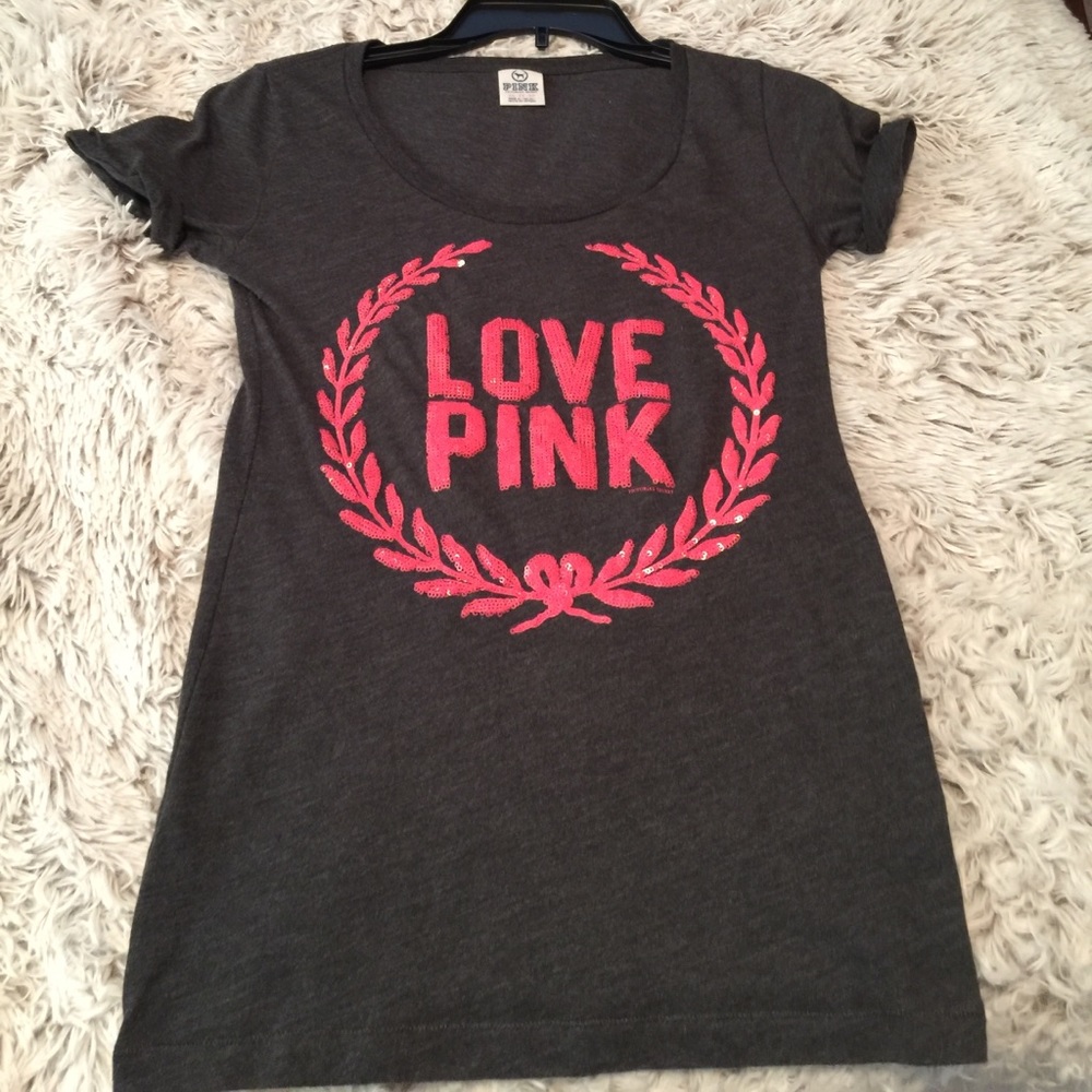Vs pink xs tee