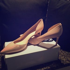 Brand new never worn pumps