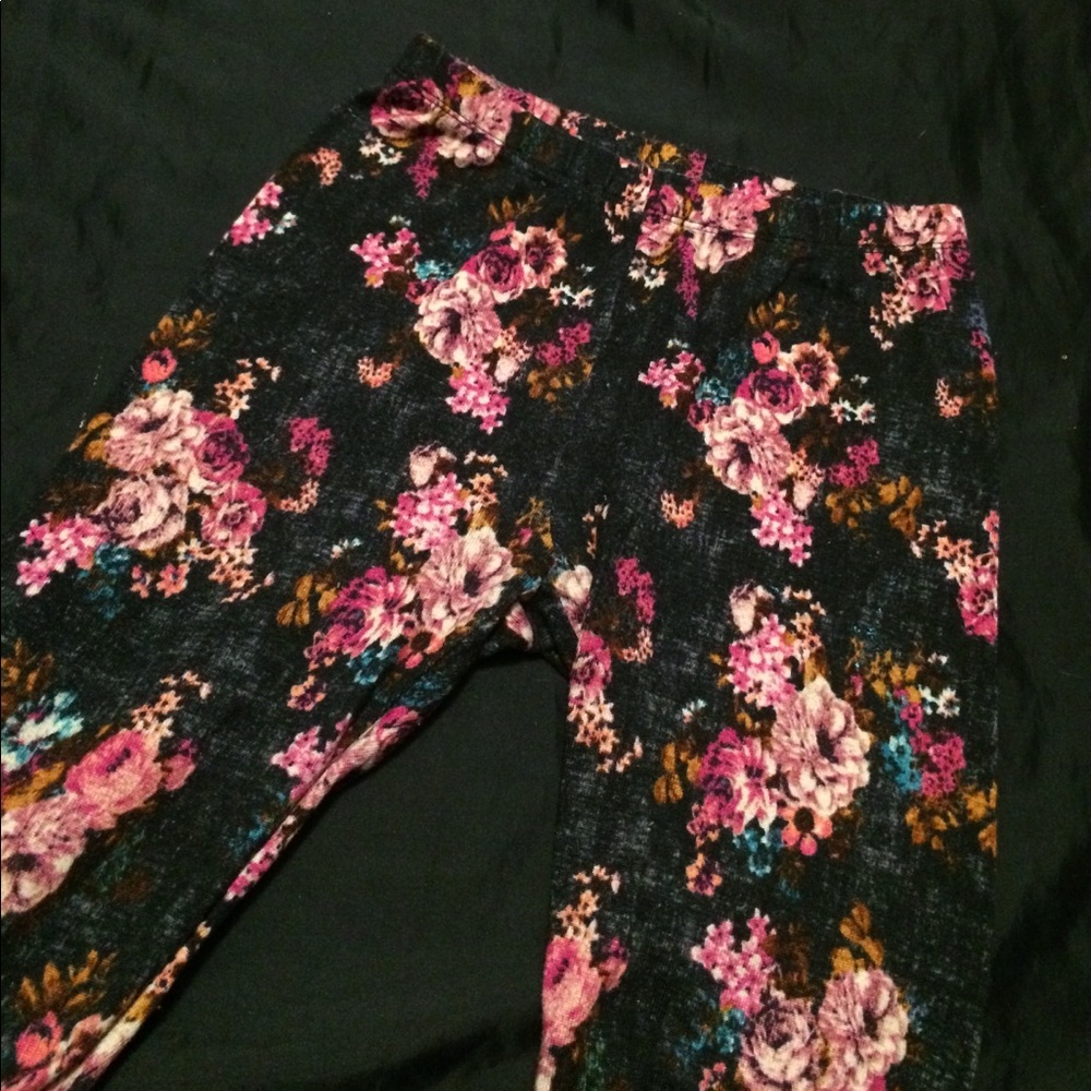 Floral Black Leggings