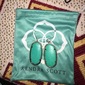 Kendra Scott Danielle Earrings